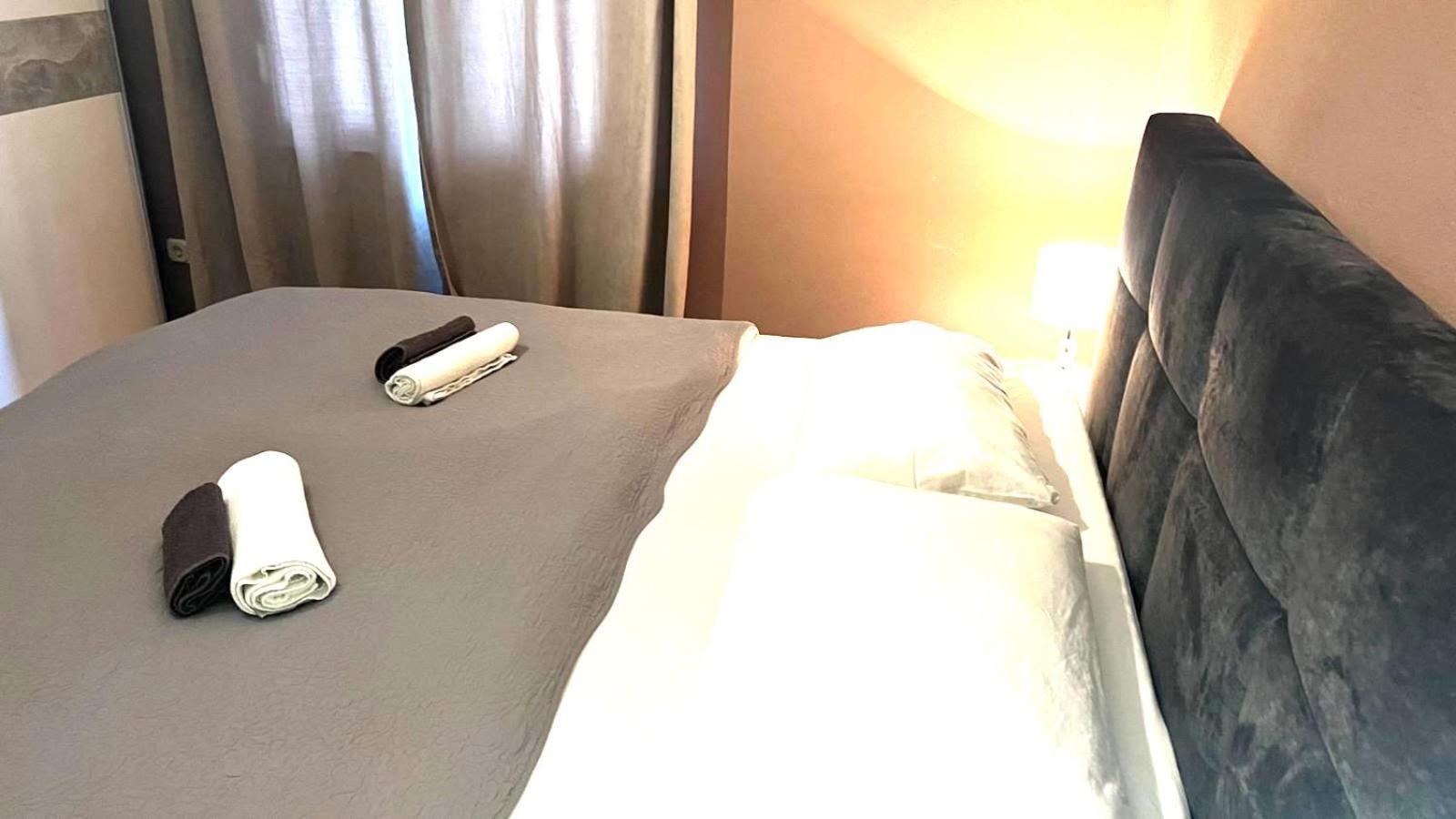 Apartman Nika Sa Jacuzzijem 자다르 외부 사진